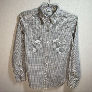 VINTAGE Levi Strauss & Co Snap Button up Plaid Shirt in Size 10